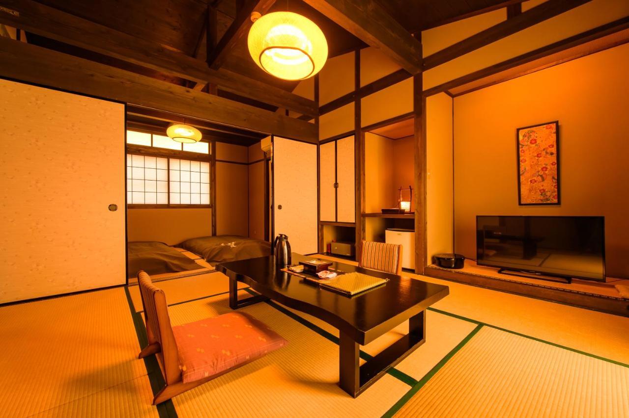 Yufuin Ryoan Wazanho Hotel Oita Bagian luar foto
